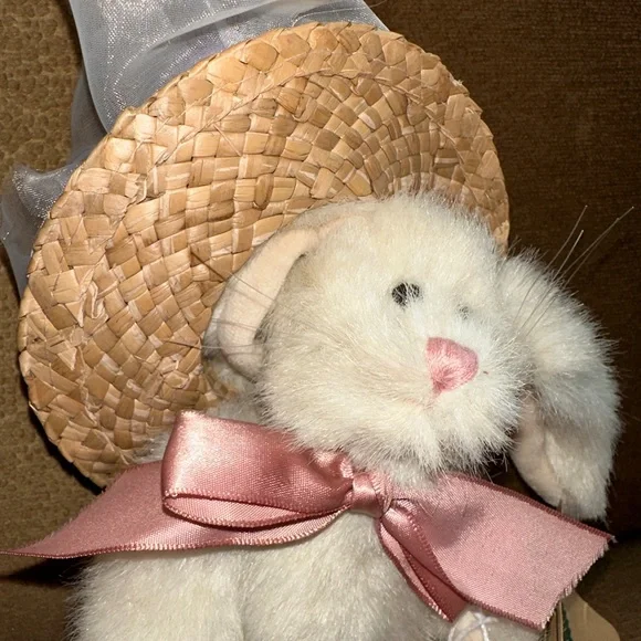 Boyds Bears Investment Collectables Rabbit Giselle De La Fleur Jointed Posable - Picture 3 of 12